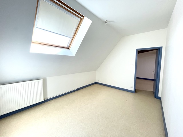 Chambre mansardée — velux
